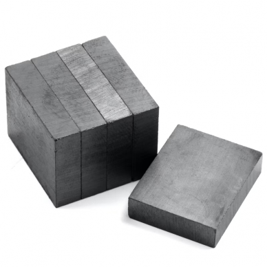 25x20x8 Y35 ferrite magnet 1